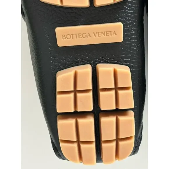 Bottega Veneta Men display picture 2